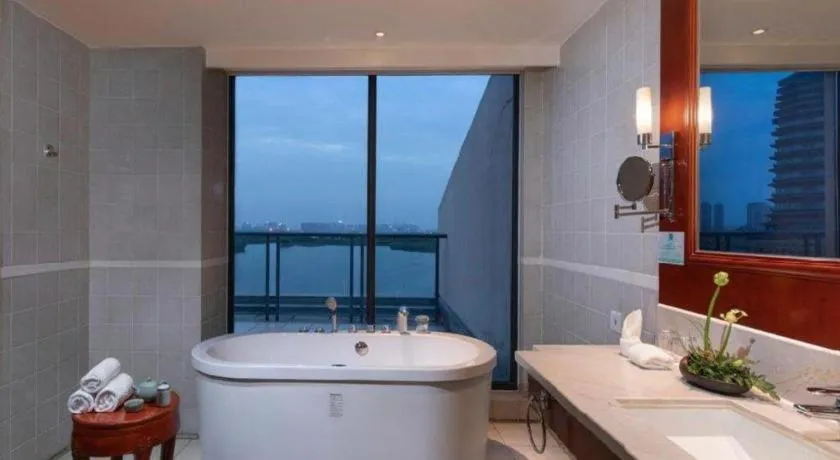 Hangzhou Blossom Water Museum Hotel