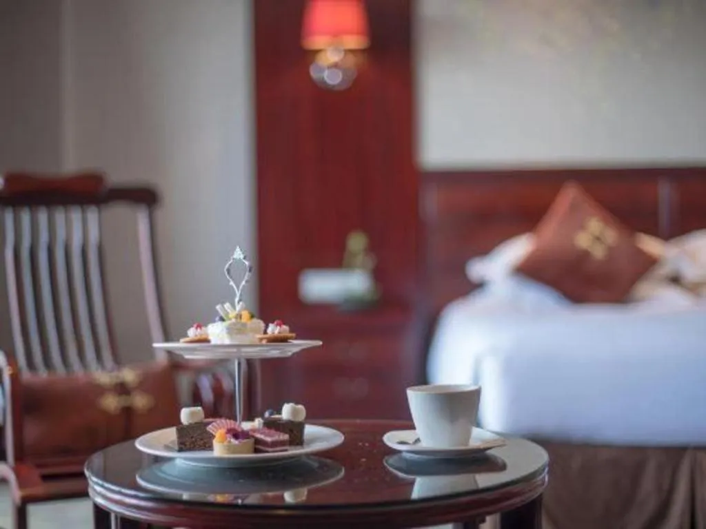 Bed in Hangzhou Blossom Water Museum Hotel