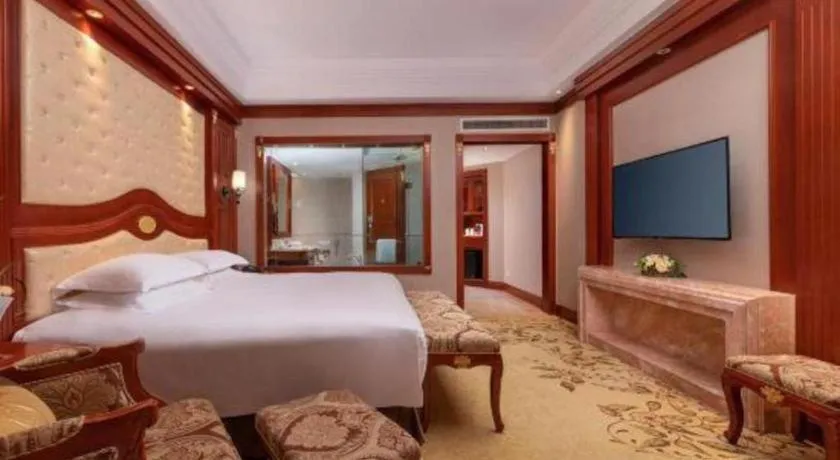 Bed in Hangzhou Blossom Water Museum Hotel