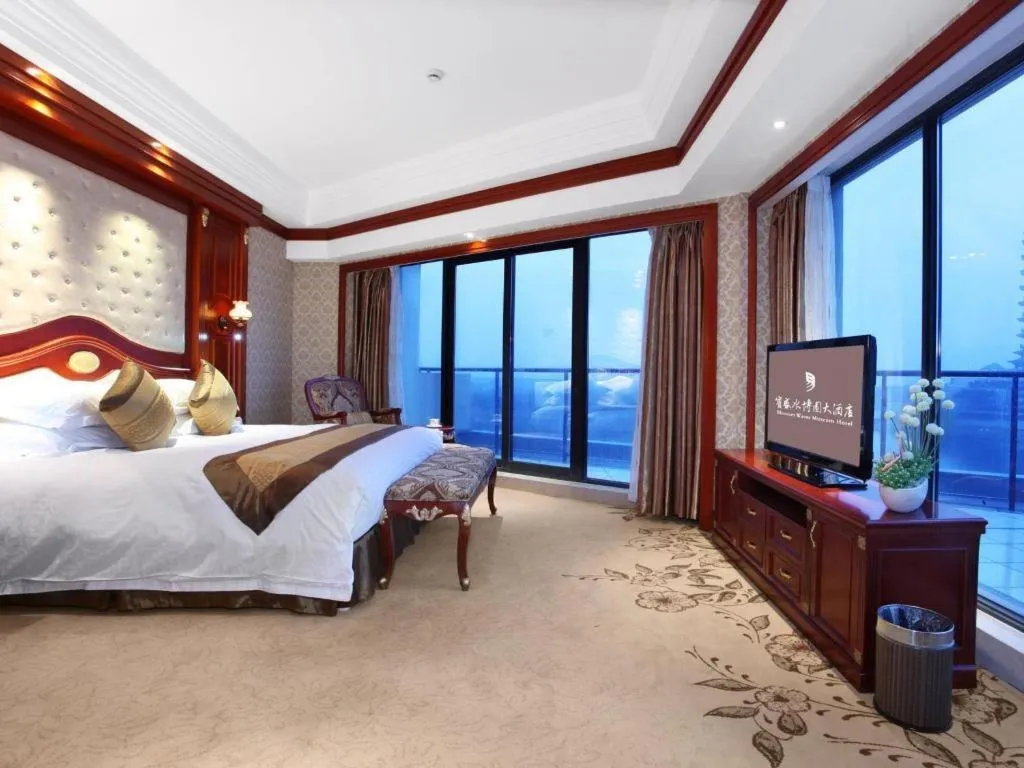 Bed in Hangzhou Blossom Water Museum Hotel