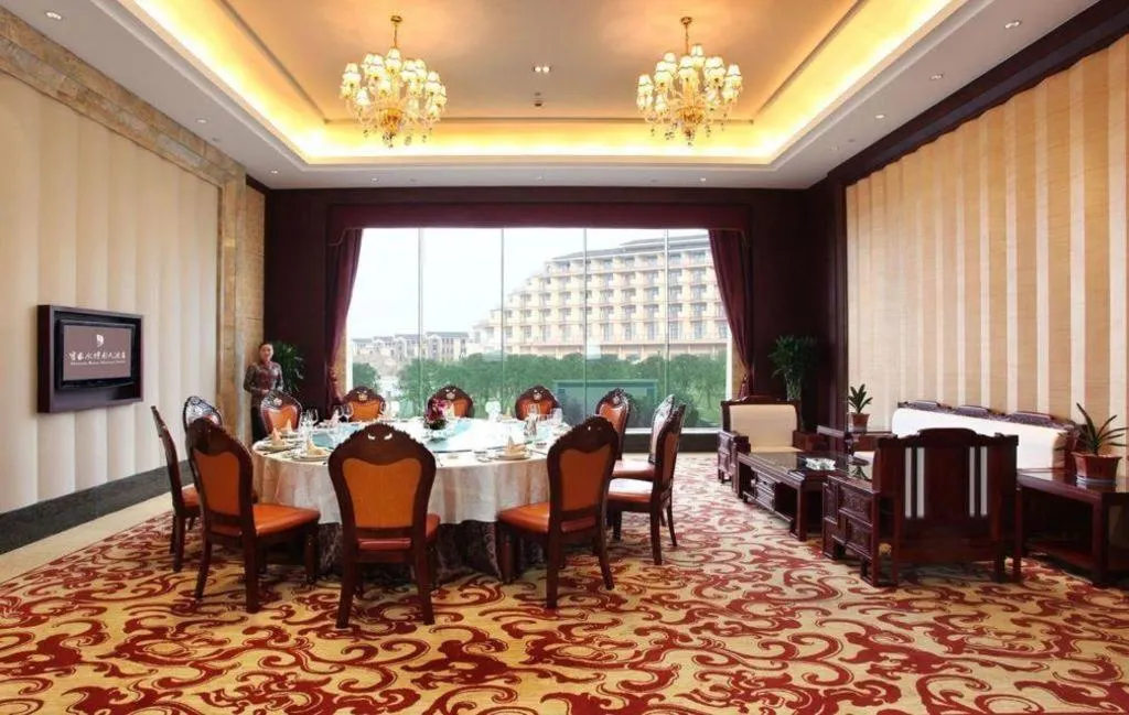 Hangzhou Blossom Water Museum Hotel