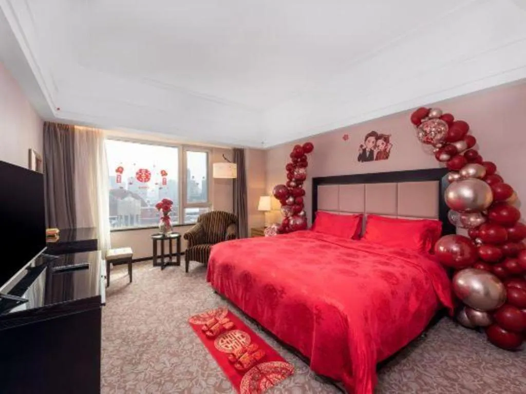 Bed in Shenyang Haiyun Jinjiang International Hotel