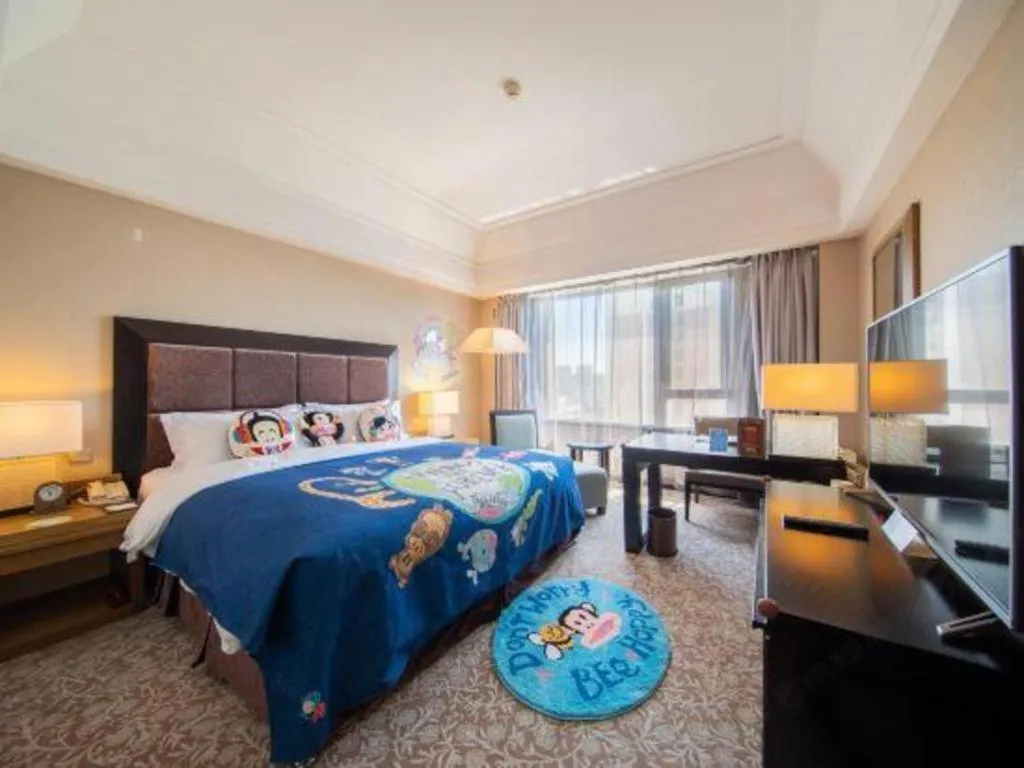 Bed in Shenyang Haiyun Jinjiang International Hotel