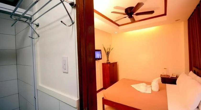 Bed in Ipil Suites El Nido