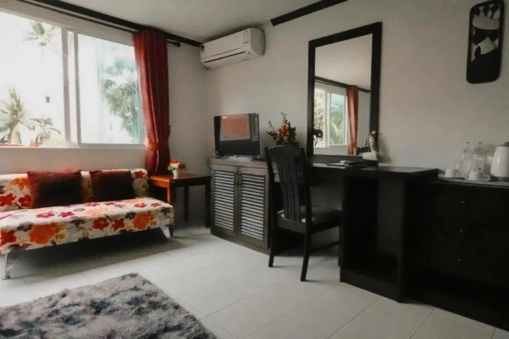 The Nice Patong Hotel