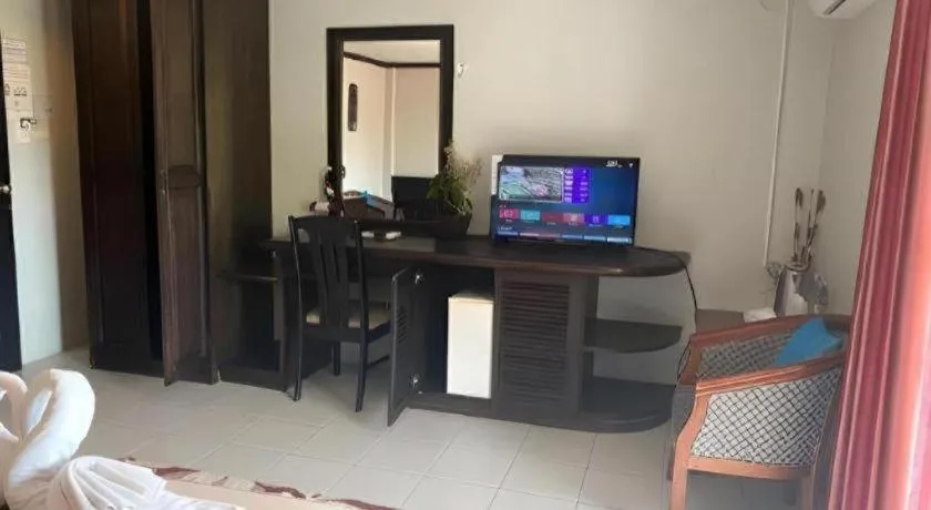 The Nice Patong Hotel