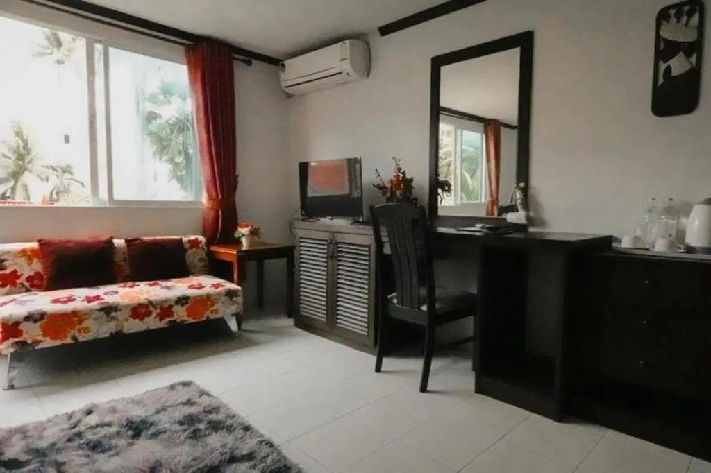 The Nice Patong Hotel