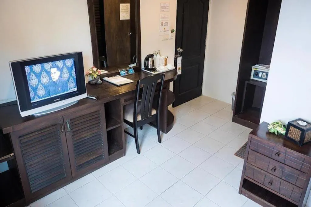 The Nice Patong Hotel