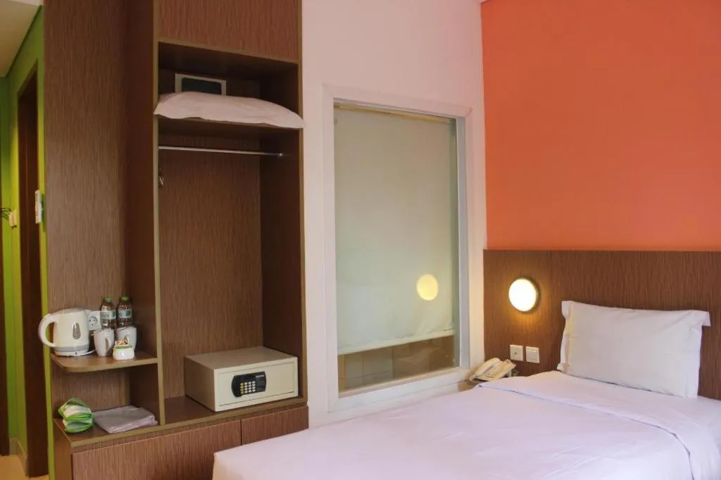 Bed in Pomelotel Patra Kuningan Jakarta