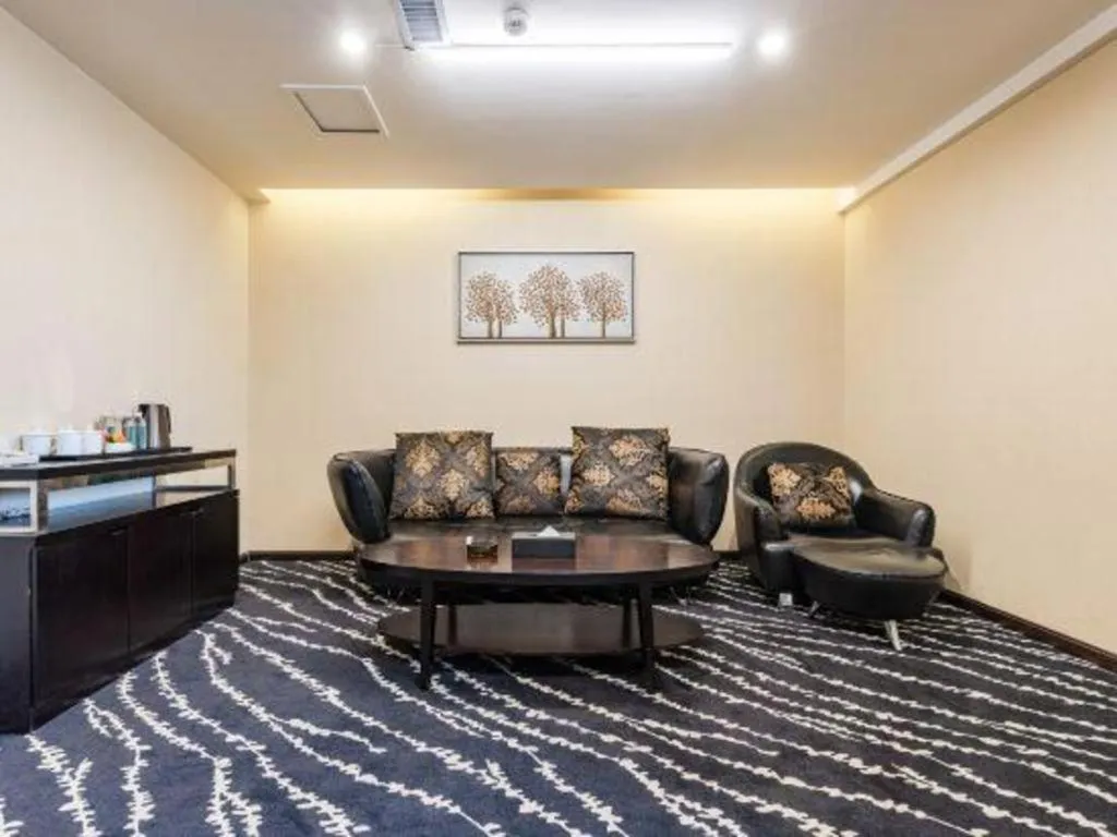 Kunming Long Way Hotel