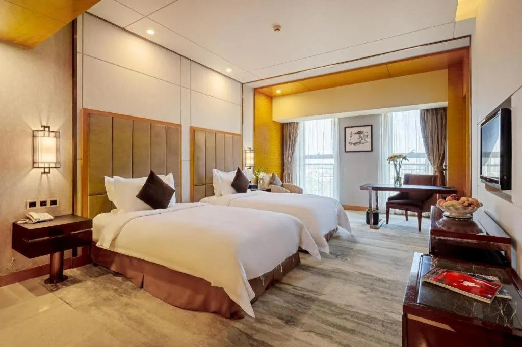 Bed in Gardenview Hotel