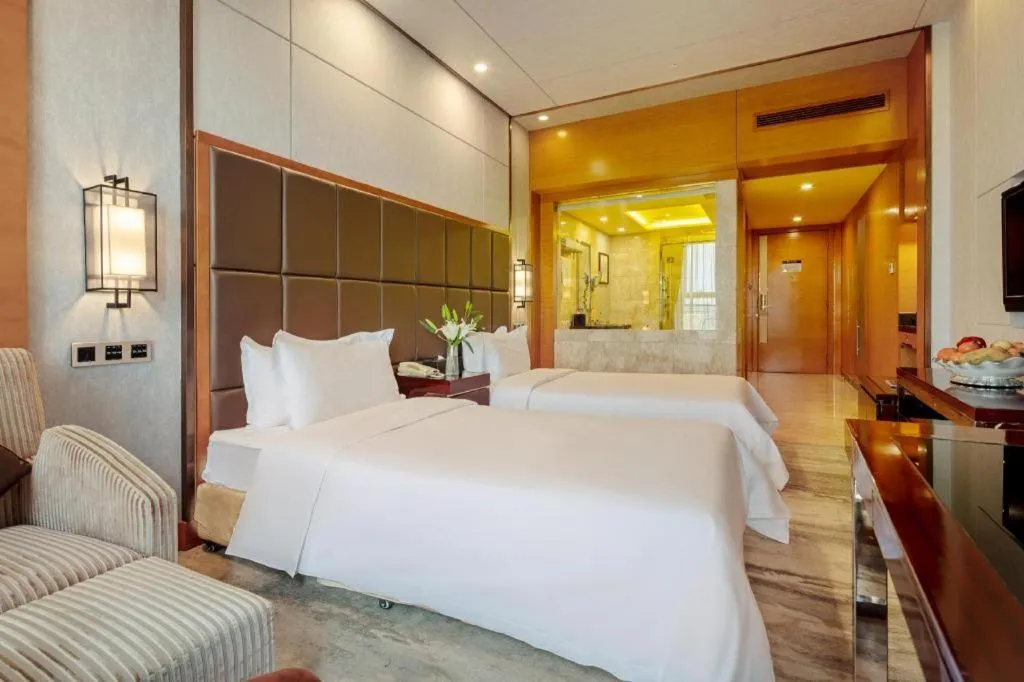 Bed in Gardenview Hotel