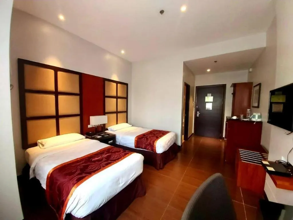 Bed in Avenue Suites