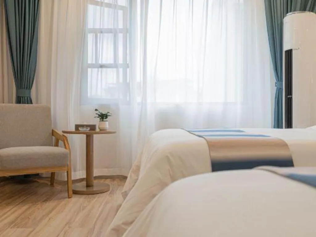 Bed in Zhangjiajie Fulante News Business Hotel