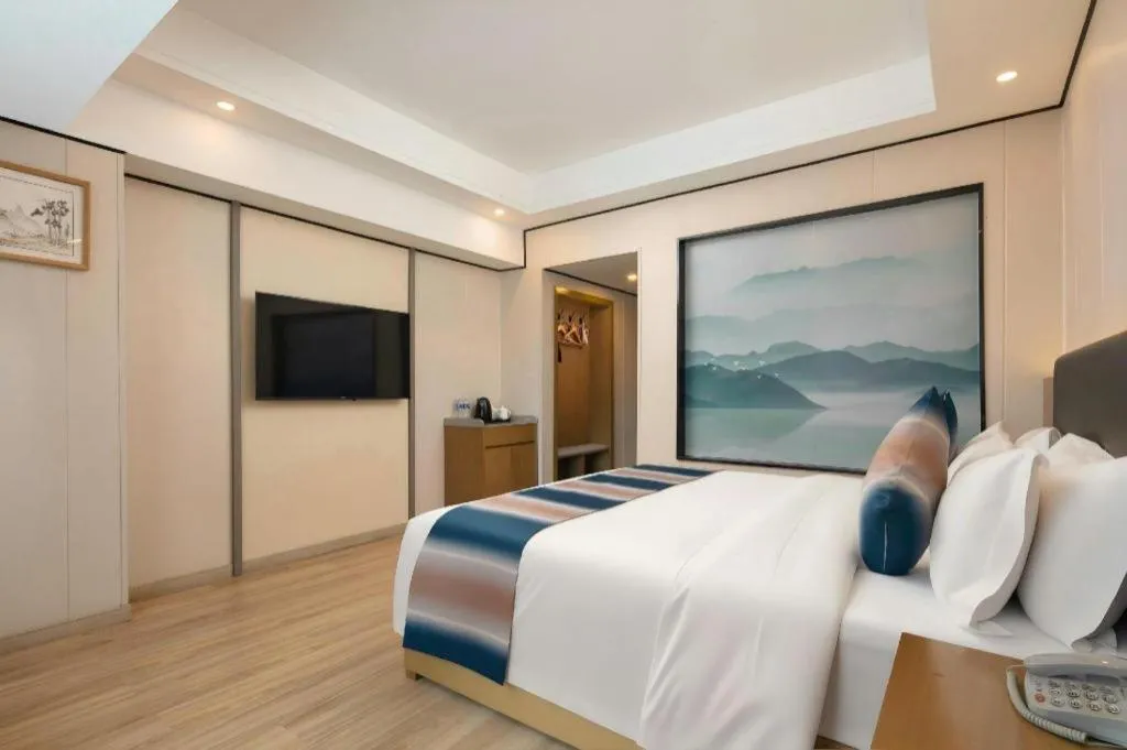 Bed in Zhangjiajie Fulante News Business Hotel