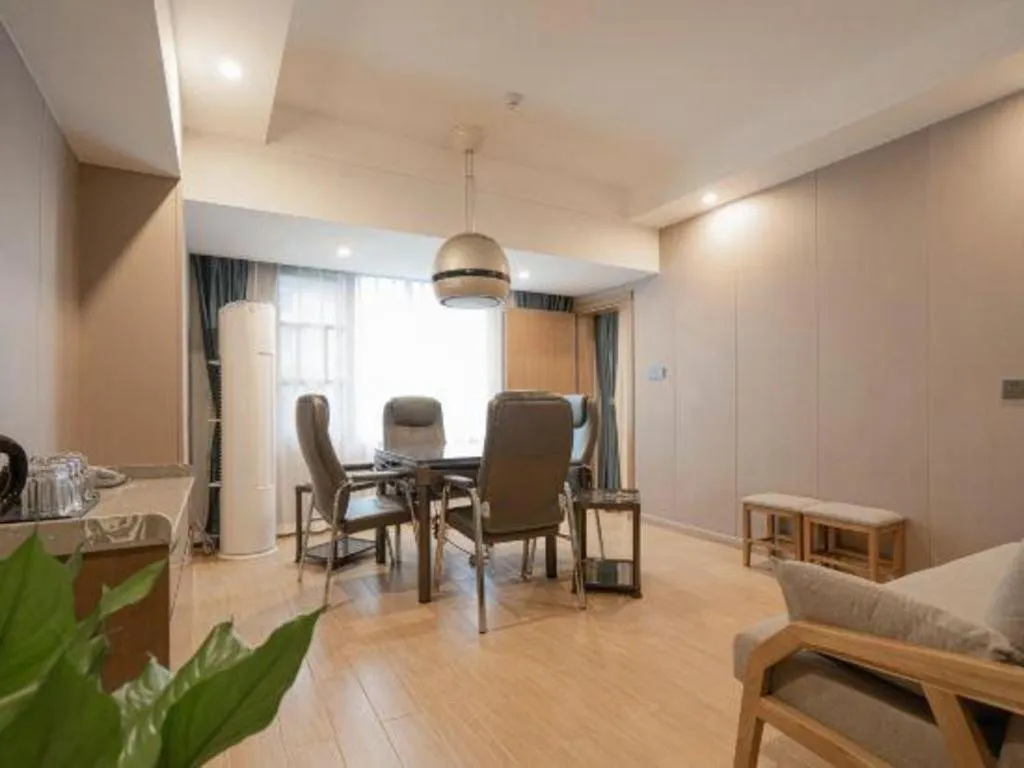 Zhangjiajie Fulante News Business Hotel