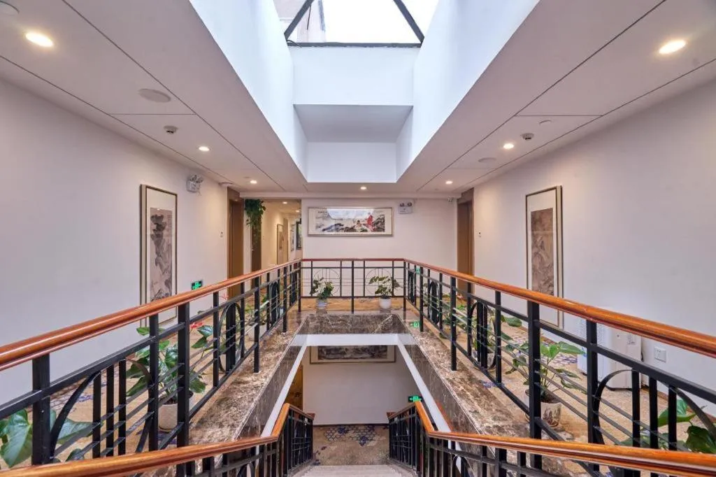 Huangshan Yupinglou Hotel