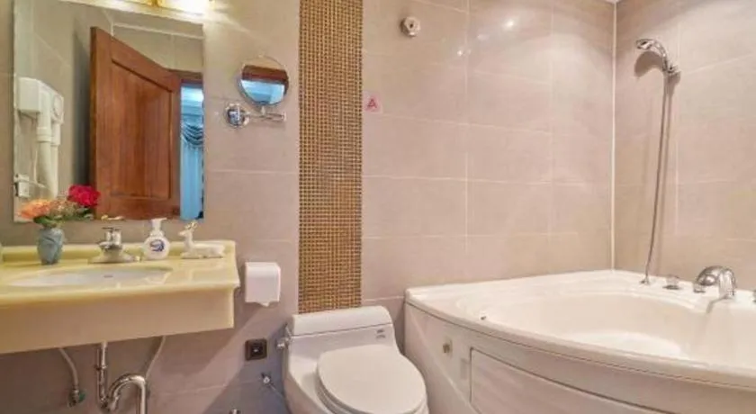 Huangshan Yupinglou Hotel