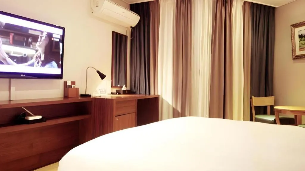 Bed in Hotel One Byeonsan