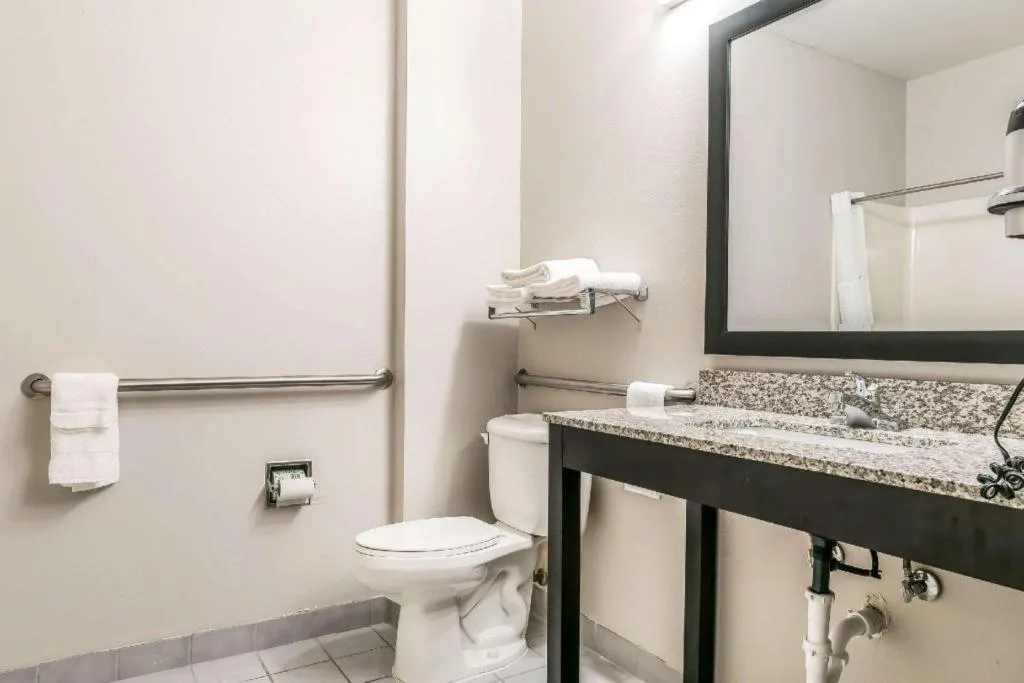 Suburban Studios Mason Hwy 42