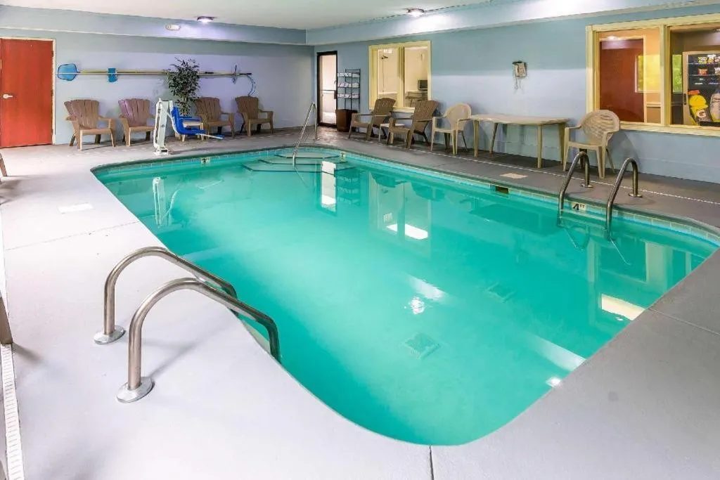 Suburban Studios Mason Hwy 42