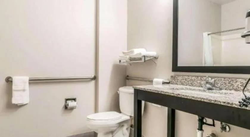 Suburban Studios Mason Hwy 42