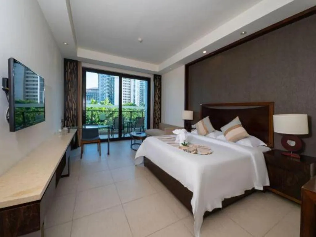 Bed in Boao Holliyard Hotel