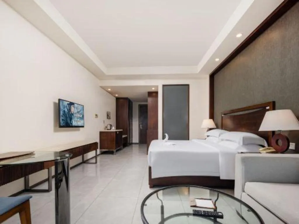 Bed in Boao Holliyard Hotel