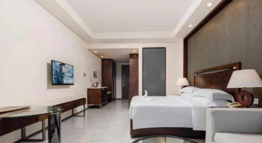 Bed in Boao Holliyard Hotel