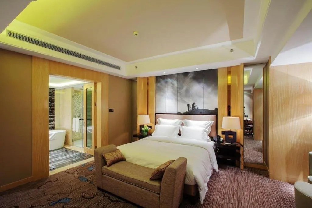 Bed in U Hotel Urumqi