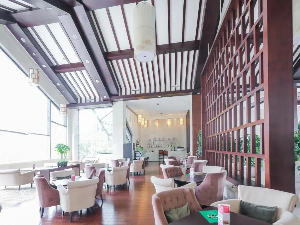 Ramada by Wyndham Suzhou Luzhi