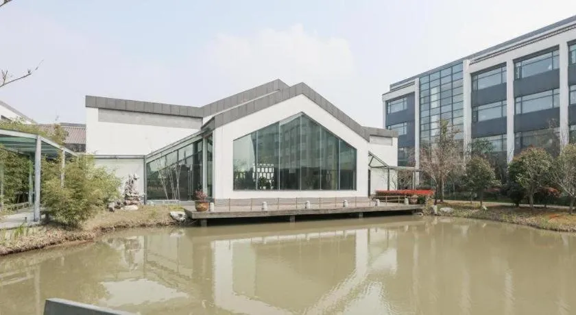 Ramada by Wyndham Suzhou Luzhi