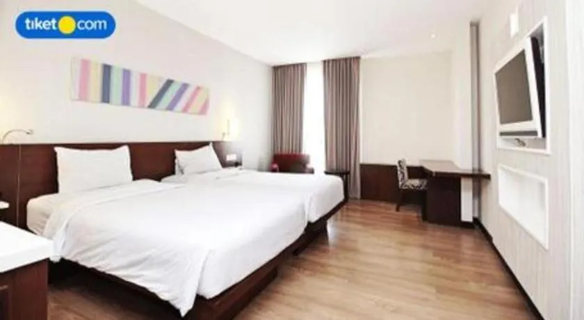 Bed in M - Regency Hotel