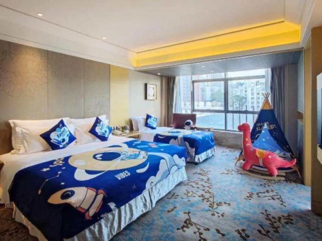 Bed in Grand Skylight International Hotel Guiyang