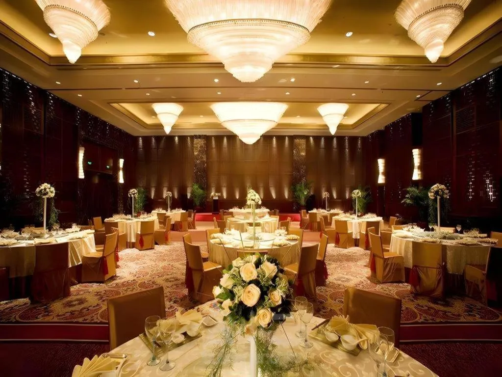 Dongfang Jianguo Hotel Wuhan