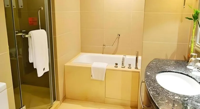 Dongfang Jianguo Hotel Wuhan