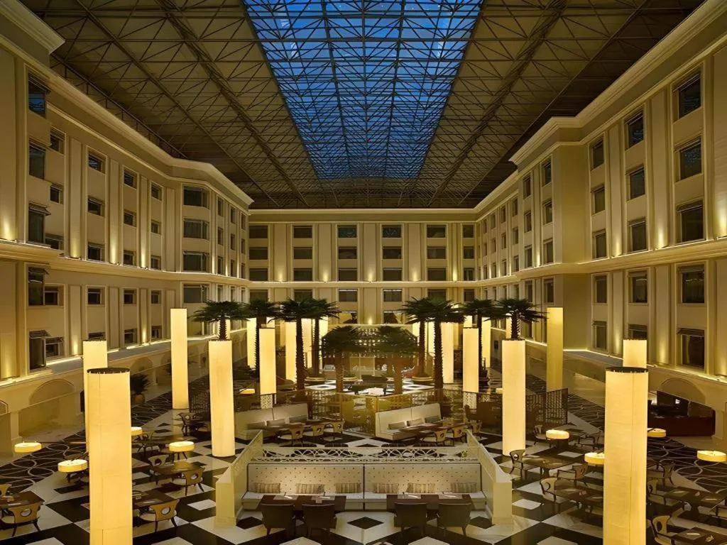 Dongfang Jianguo Hotel Wuhan