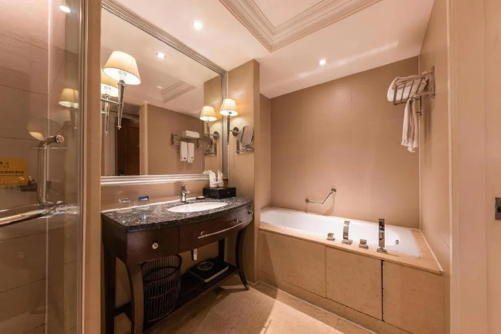 Dongfang Jianguo Hotel Wuhan