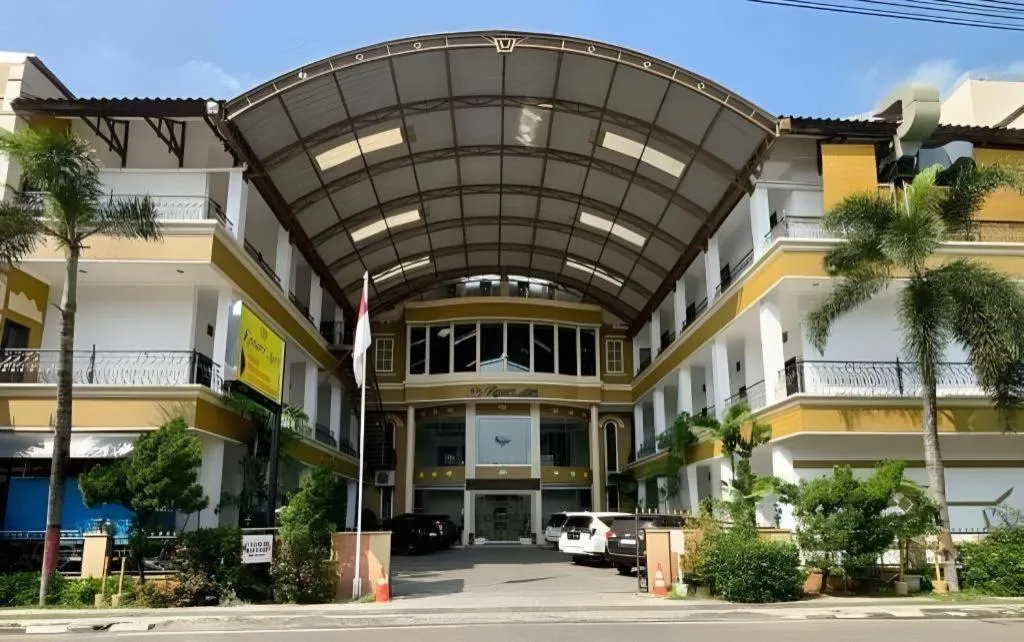 Kenari Asri Hotel