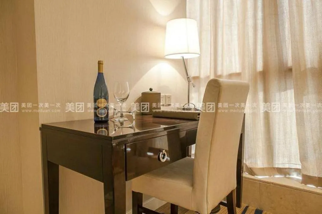 Hangzhou Huachen Fengting Hotel