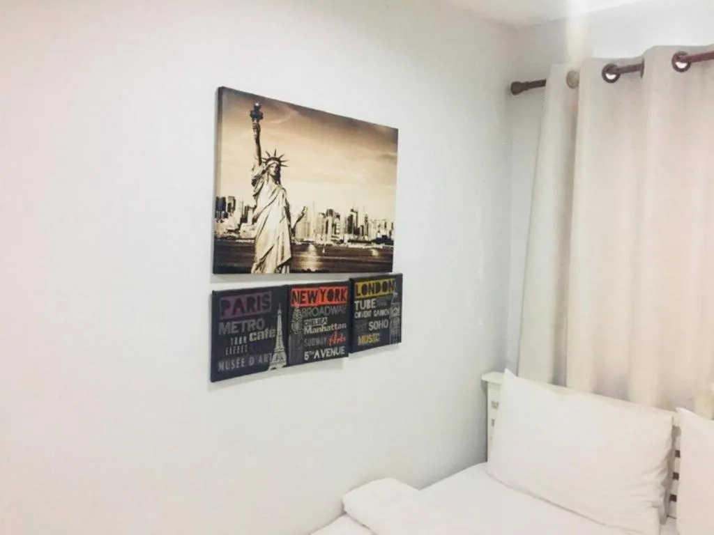 Bed in Chic Hotel Suratthani