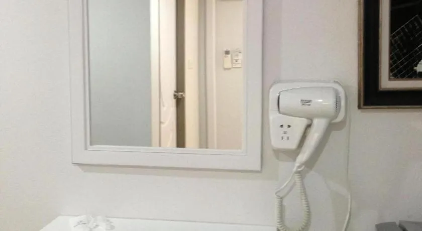 Chic Hotel Suratthani