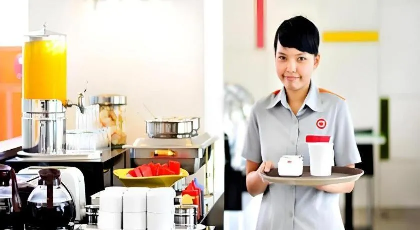 Amaris Hotel Panglima Polim 1