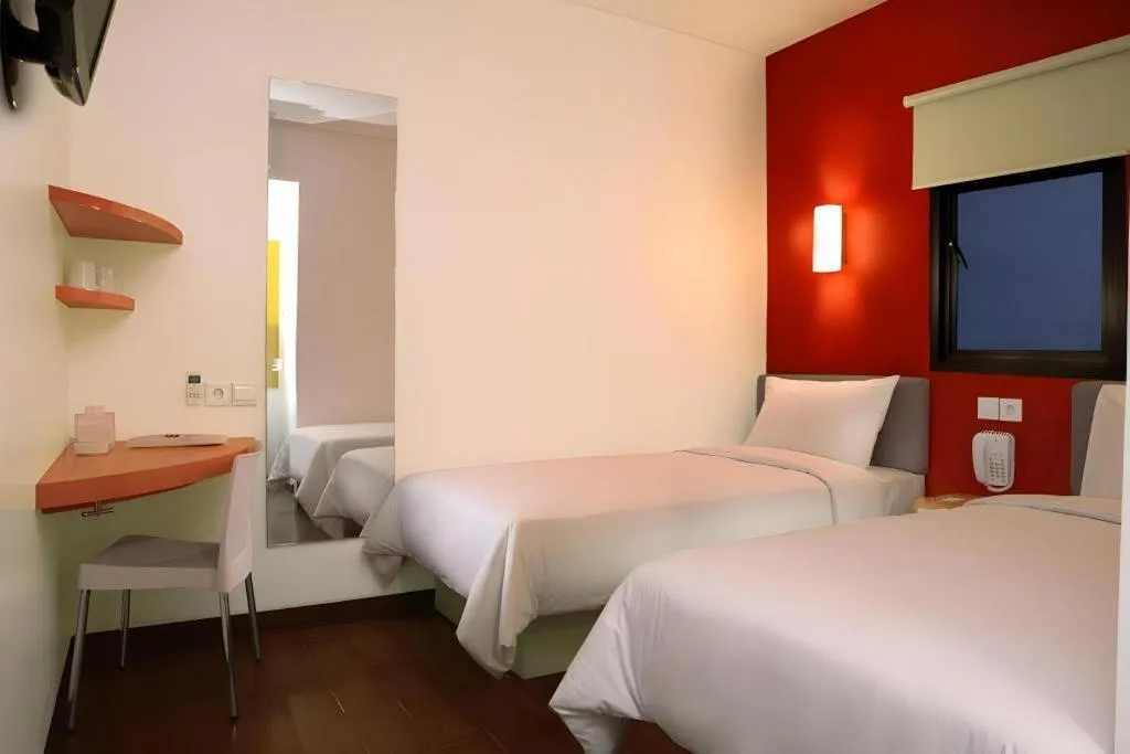 Bed in Amaris Hotel Panglima Polim 1