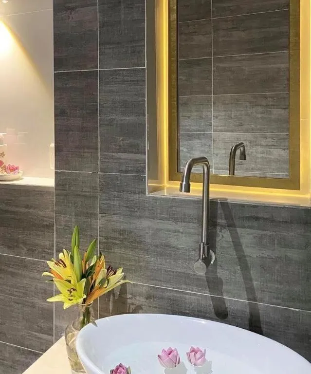 Reasmey Cheanich Hotel