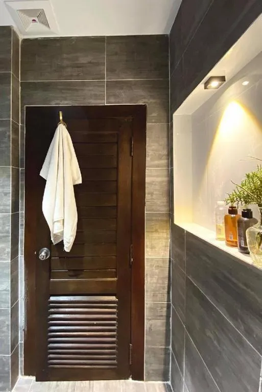 Reasmey Cheanich Hotel