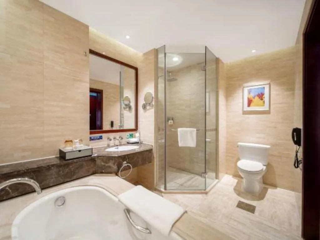 Northwest Petroleum Hotel