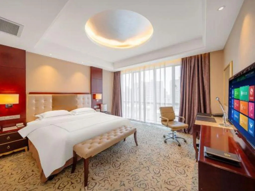 Bed in Northwest Petroleum Hotel