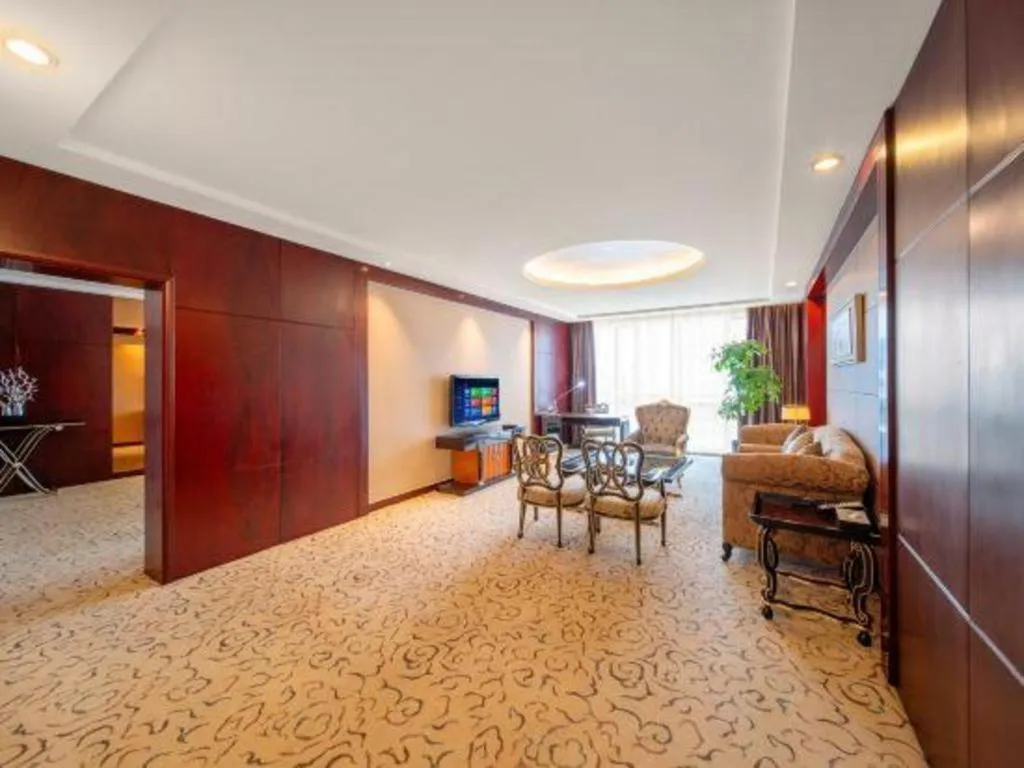 Northwest Petroleum Hotel