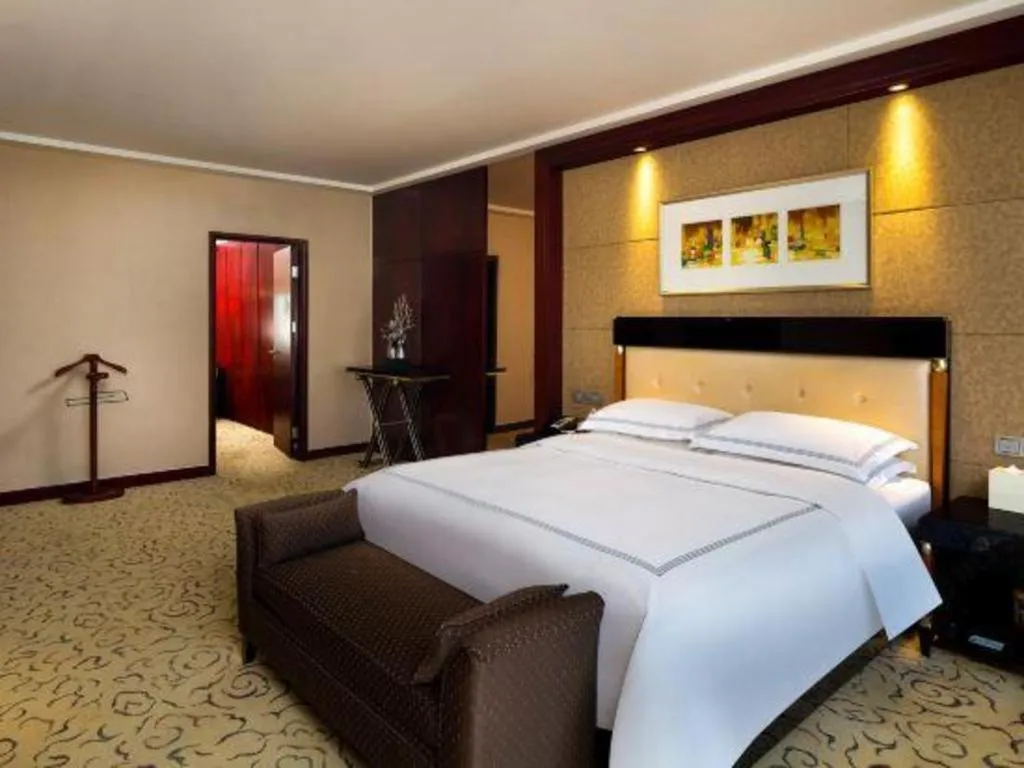 Bed in Northwest Petroleum Hotel